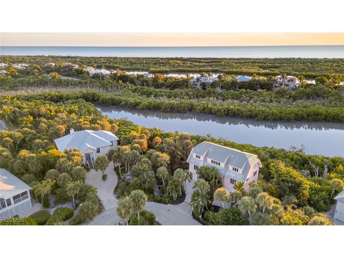 1987 My Tern Court Sanibel FL 33957 2025020448 image44