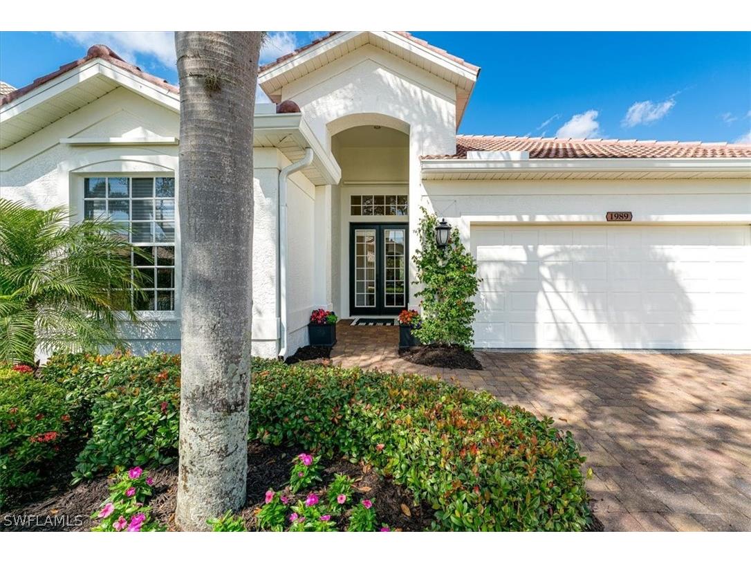1989 Timarron Way Naples FL 34109 226008481 image1