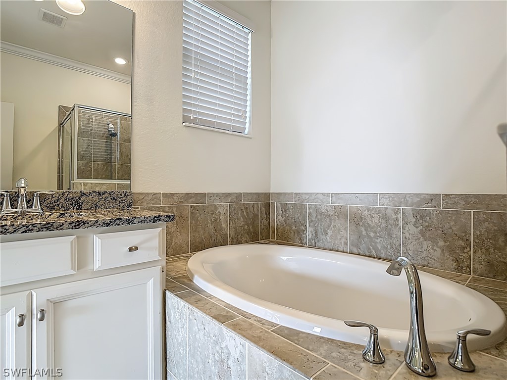 19890 Beverly Park Road Estero FL 33928 226012467 image24
