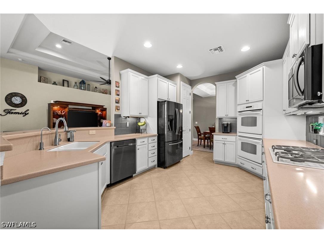 19896 Casa Verde Way Estero FL 33967 226016439 image17