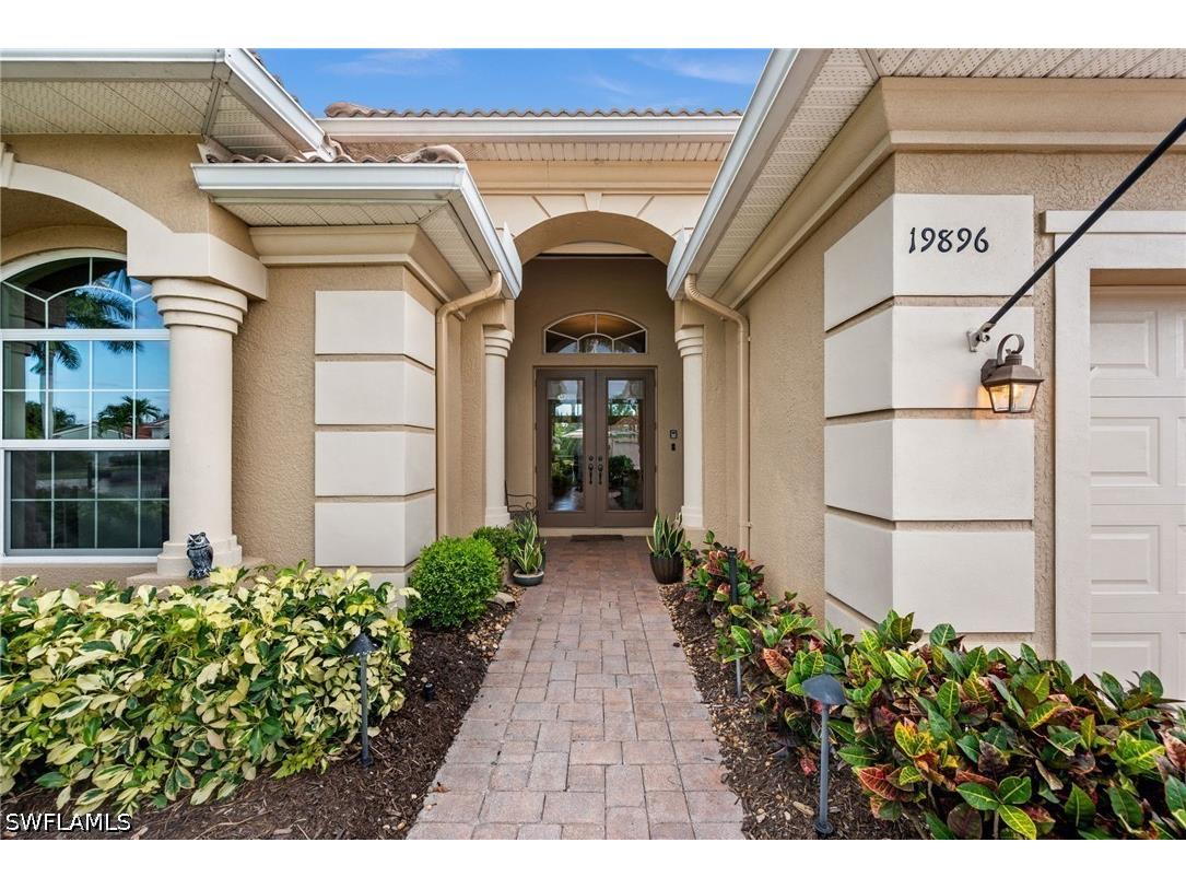 19896 Casa Verde Way Estero FL 33967 226016439 image4