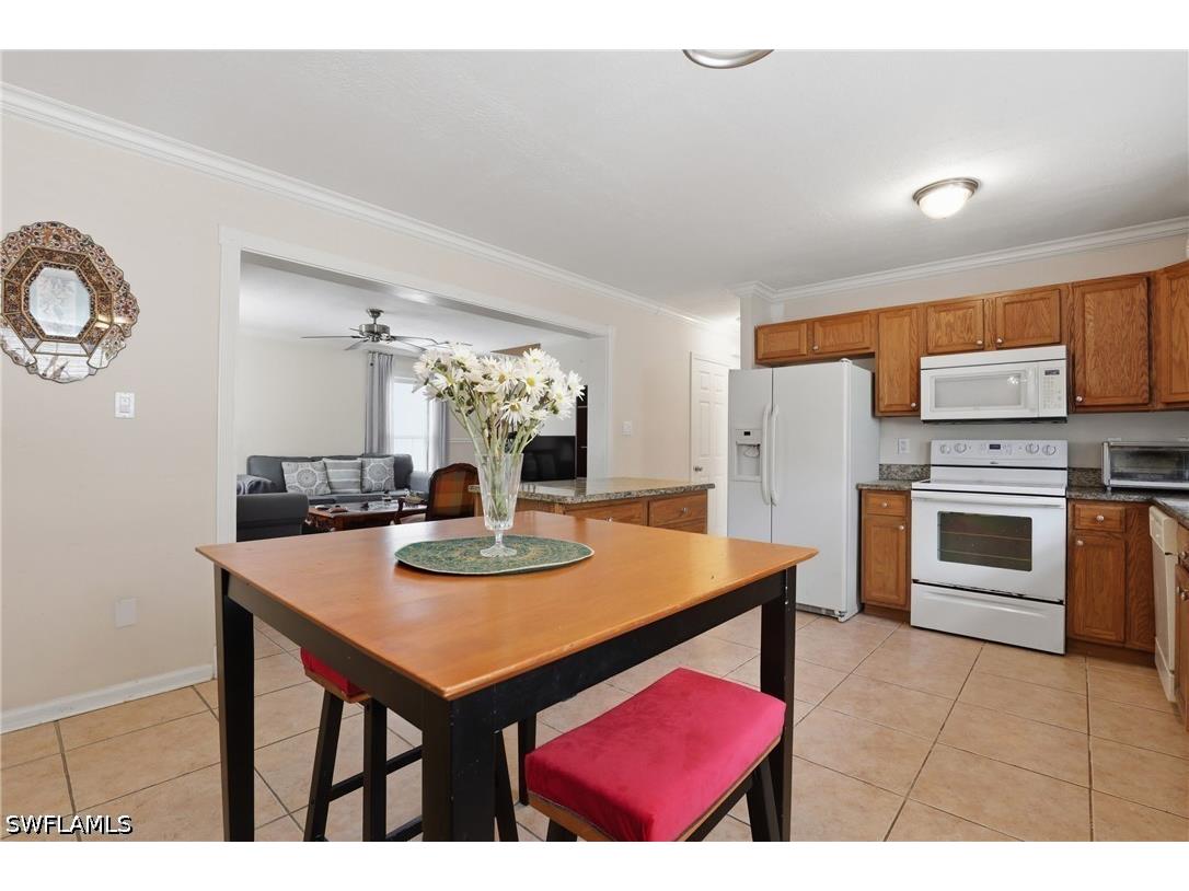199 Leawood Circle Naples FL 34104 226015622 image10