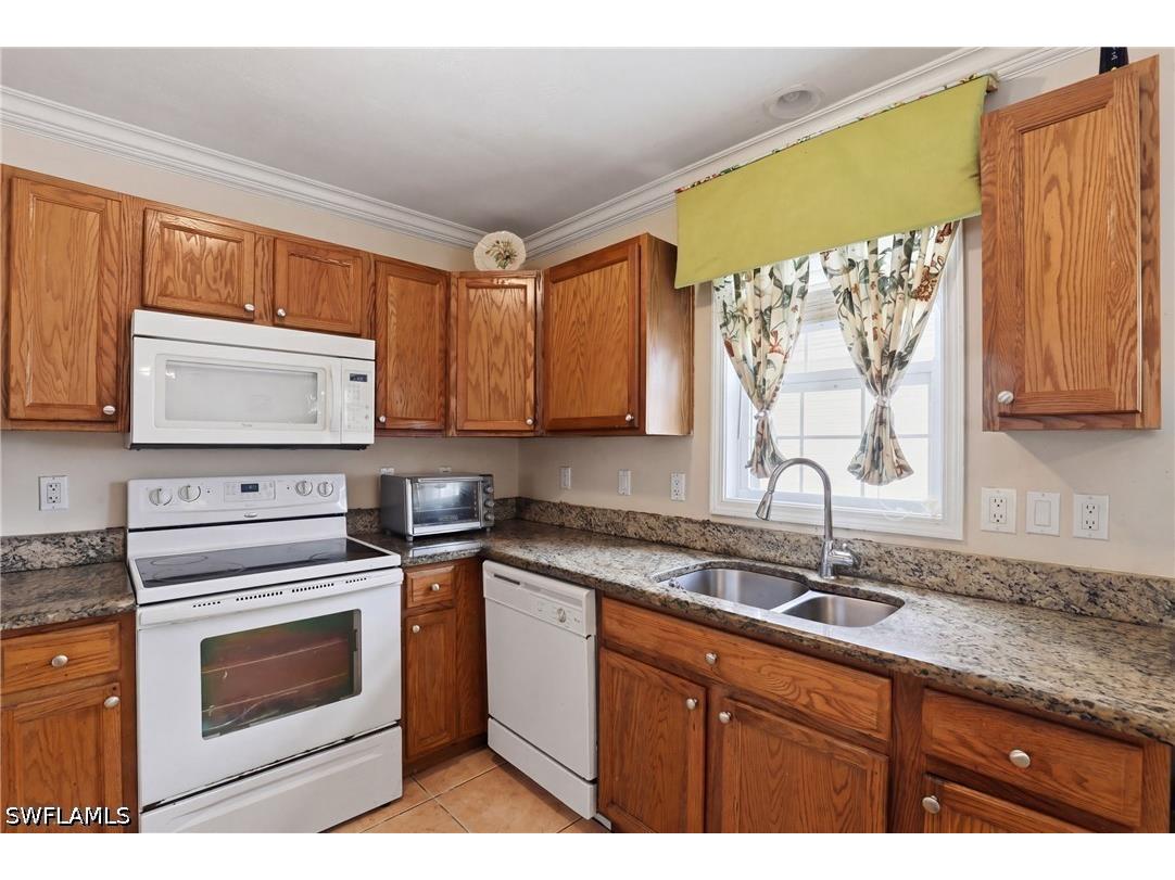 199 Leawood Circle Naples FL 34104 226015622 image13