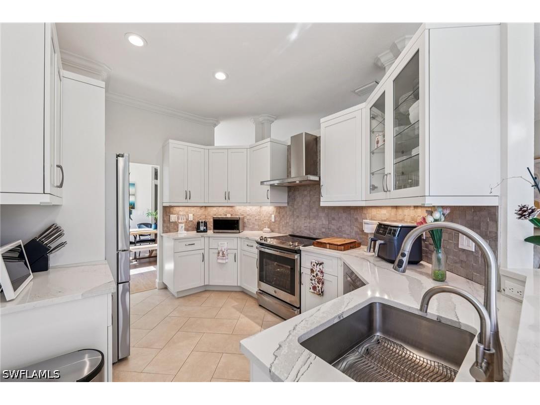 199 Vista Lane Naples FL 34119 226013461 image13