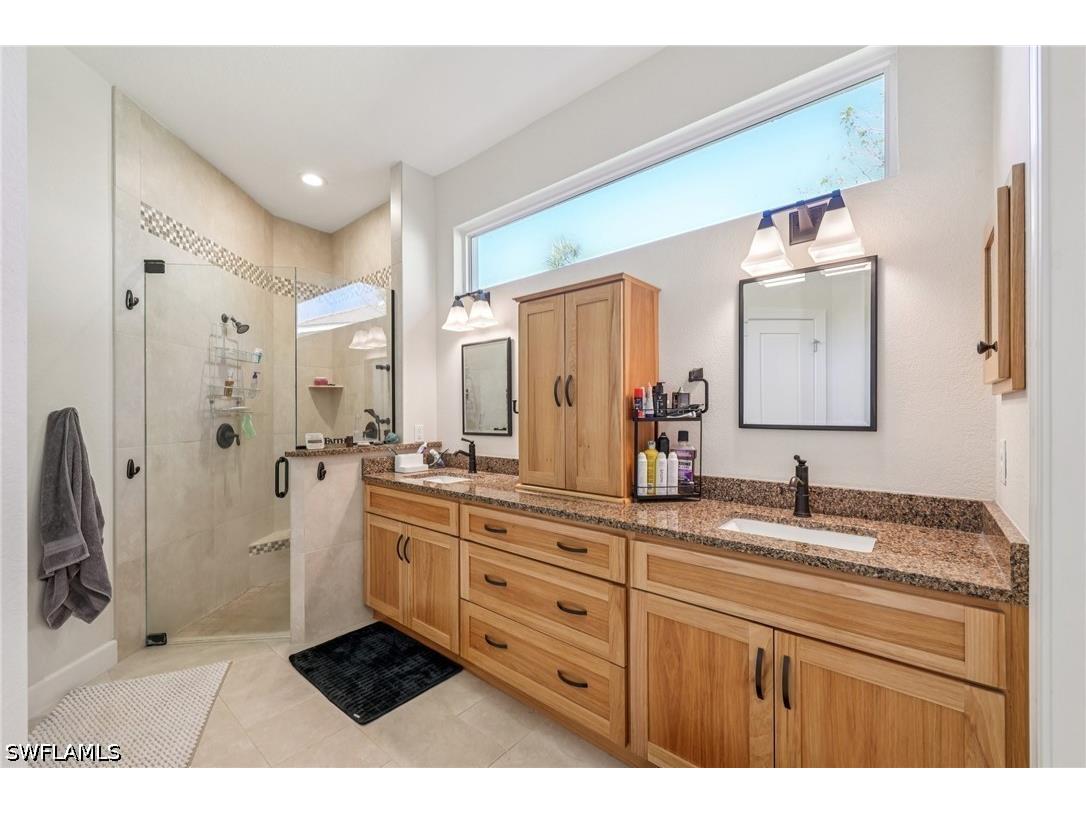 199 Vista Lane Naples FL 34119 226013461 image19