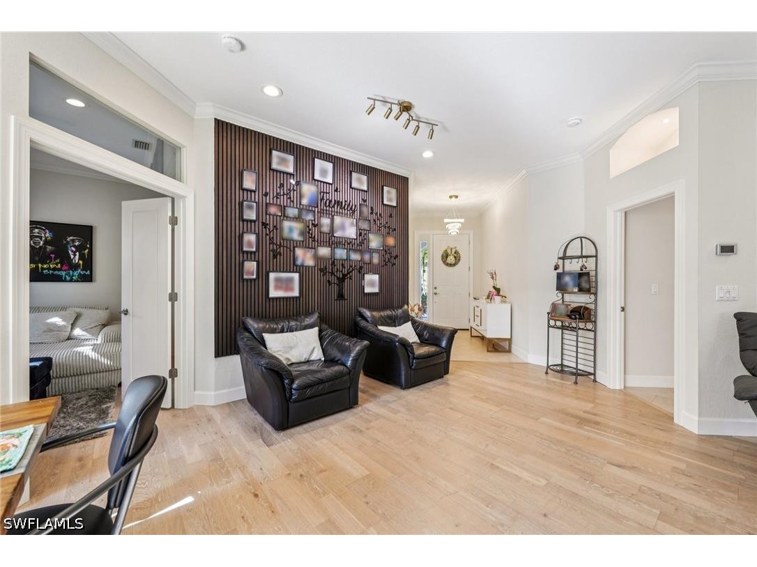 199 Vista Lane Naples FL 34119 226013461 image6