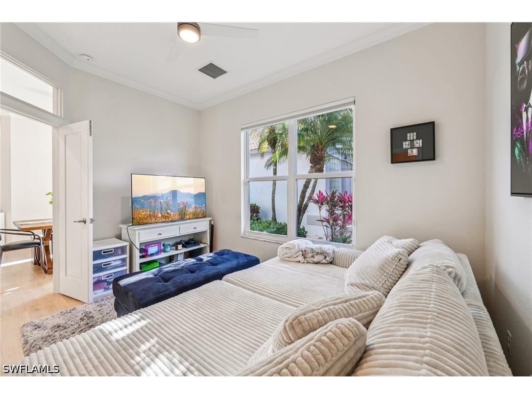 199 Vista Lane Naples FL 34119 226013461 image9