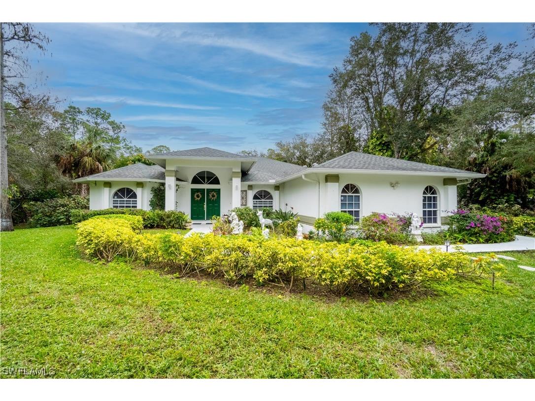 1990 19th Street SW Naples FL 34117 223093715 image1