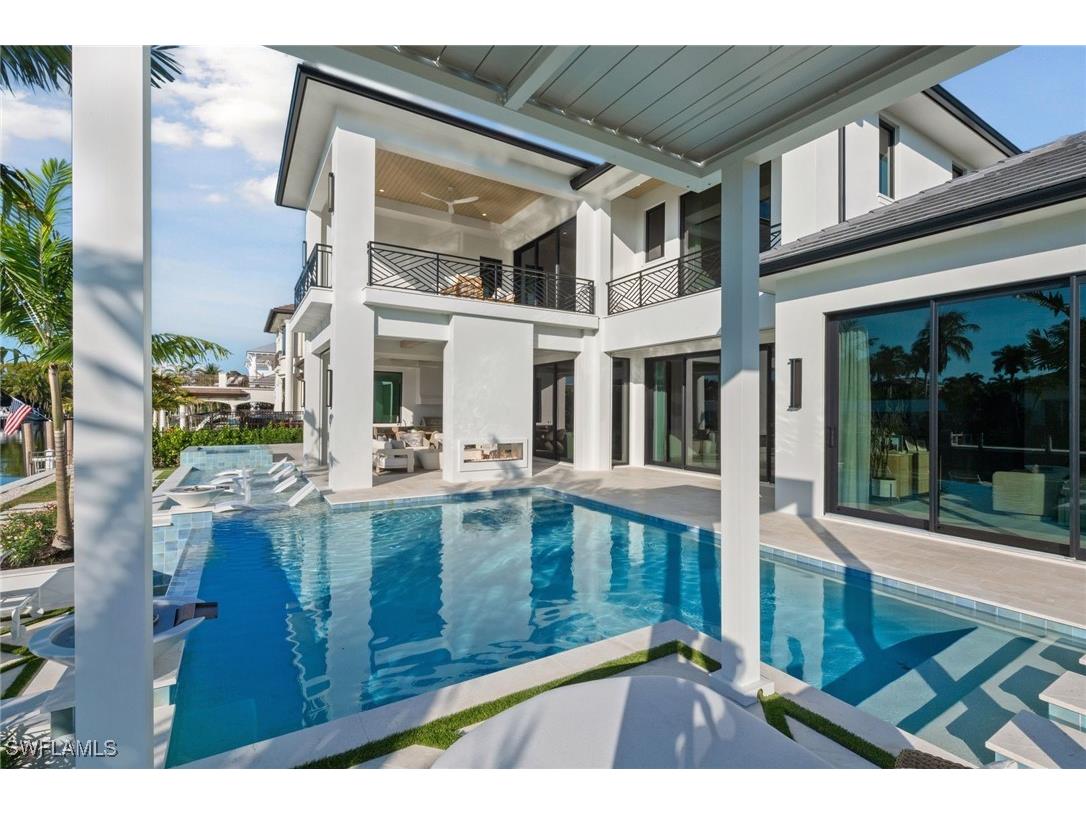 1990 7th Street S Naples FL 34102 225084686 image37