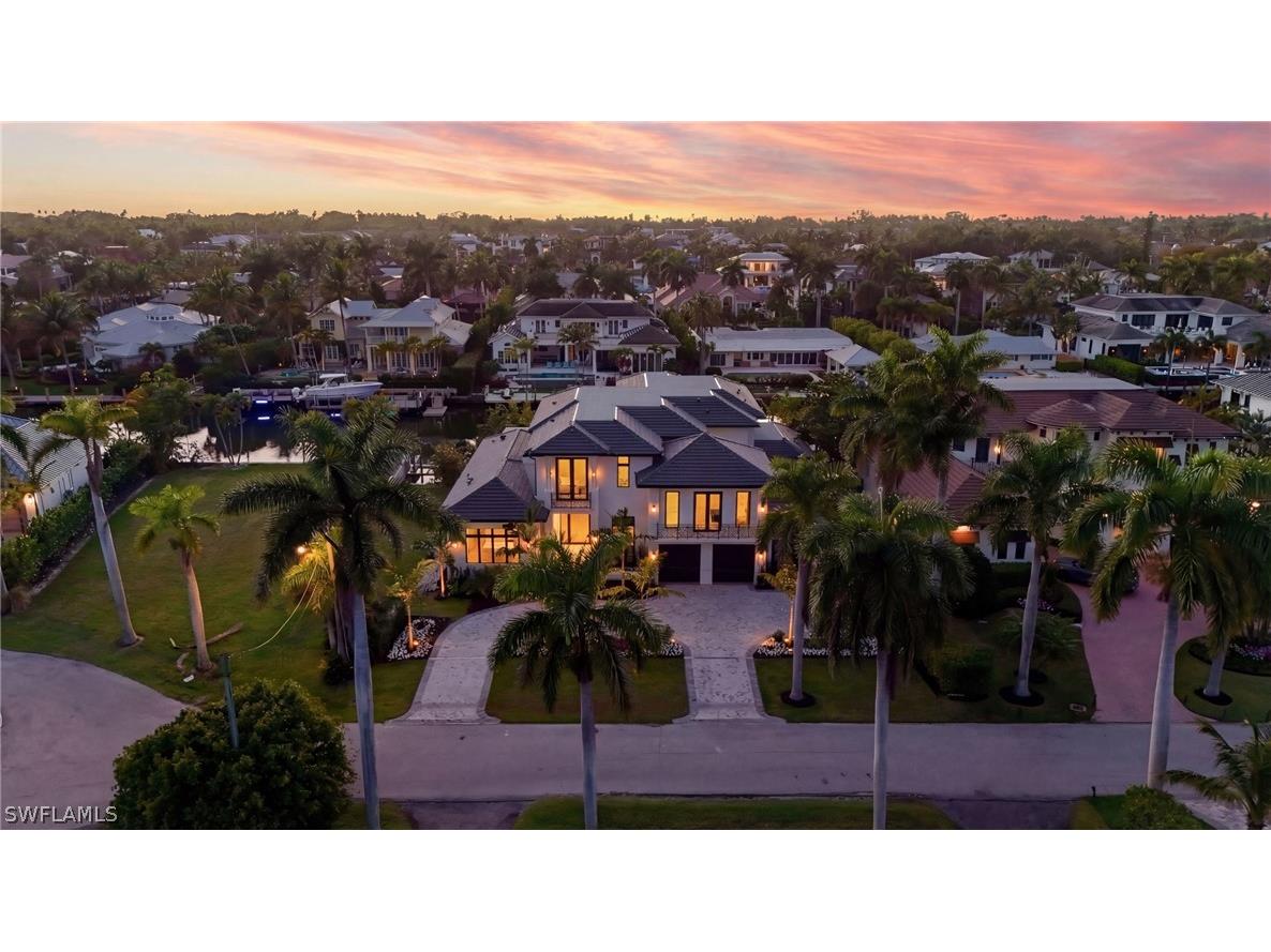 1990 7th Street S Naples FL 34102 225084686 image49