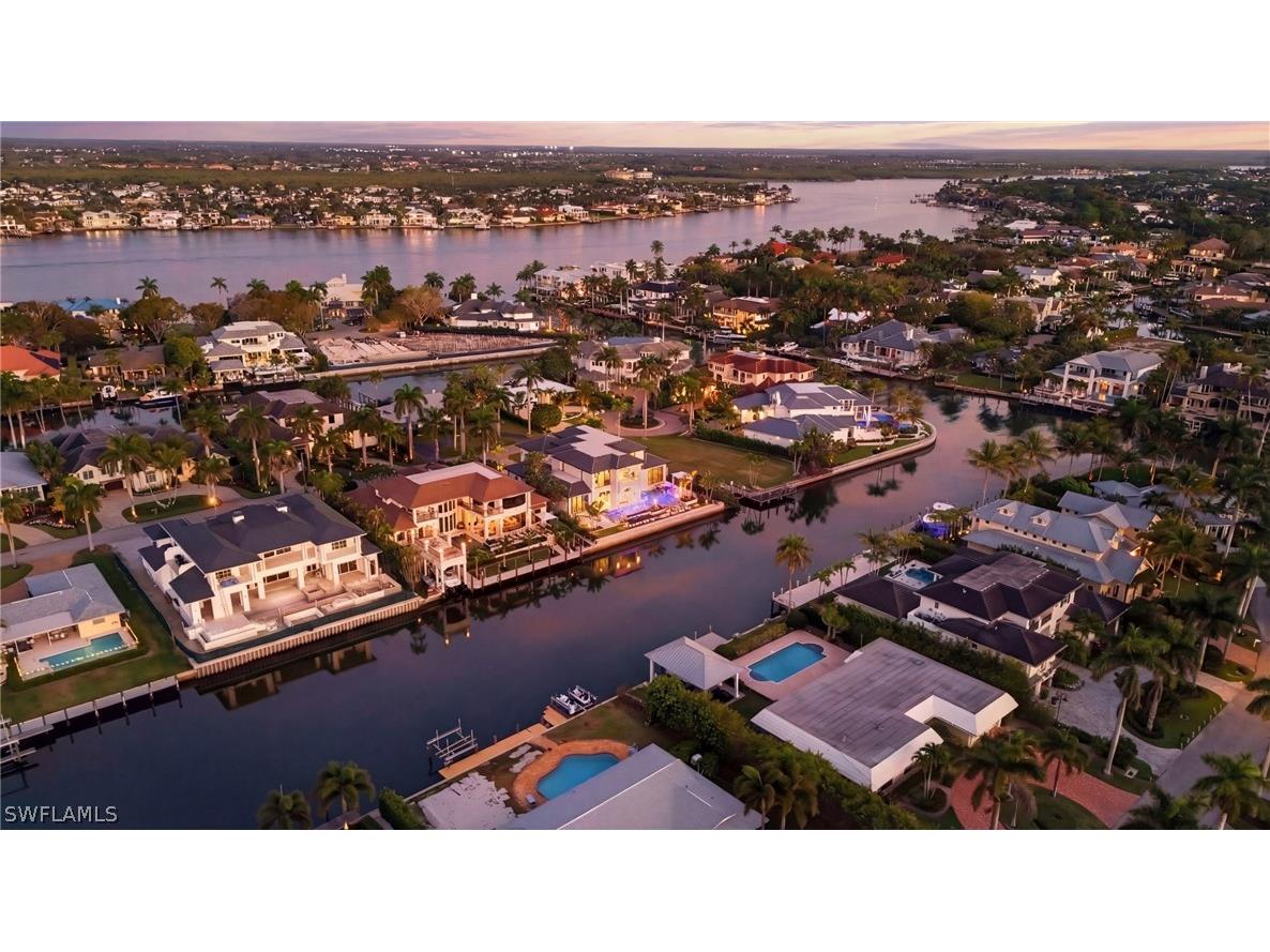 1990 7th Street S Naples FL 34102 225084686 image50