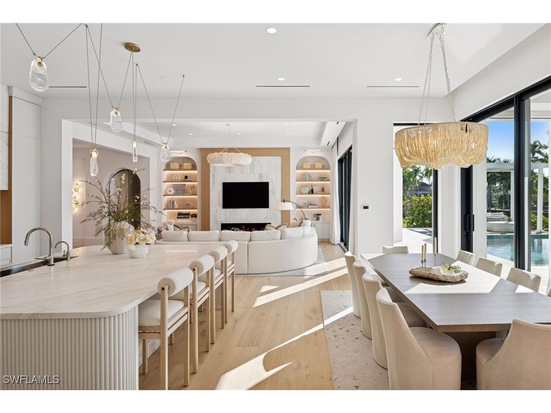 1990 7th Street S Naples FL 34102 225084686 image9