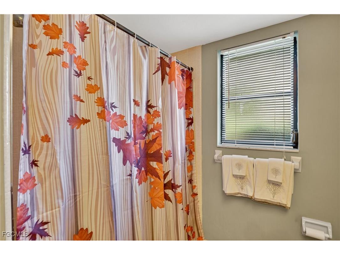 19903 Lake Vista Circle N Lehigh Acres FL 33936 2025016425 image25