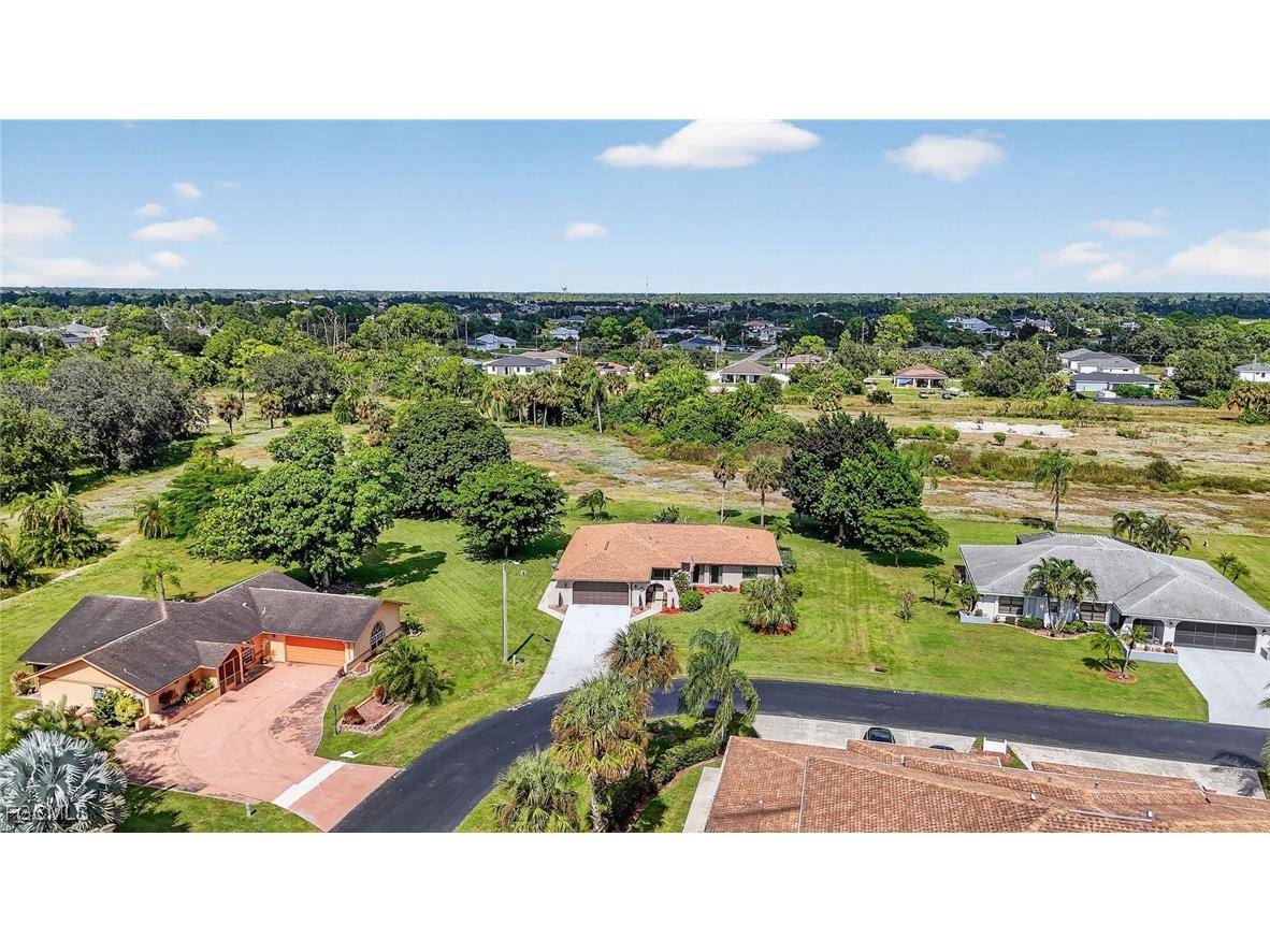 19903 Lake Vista Circle N Lehigh Acres FL 33936 2025016425 image3