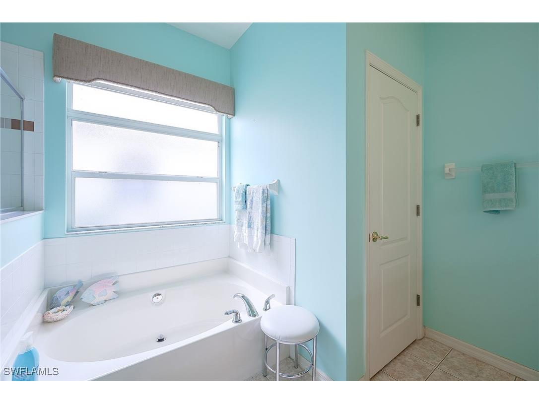 1992 Crestview Way #A95 Naples FL 34119 225074899 image17