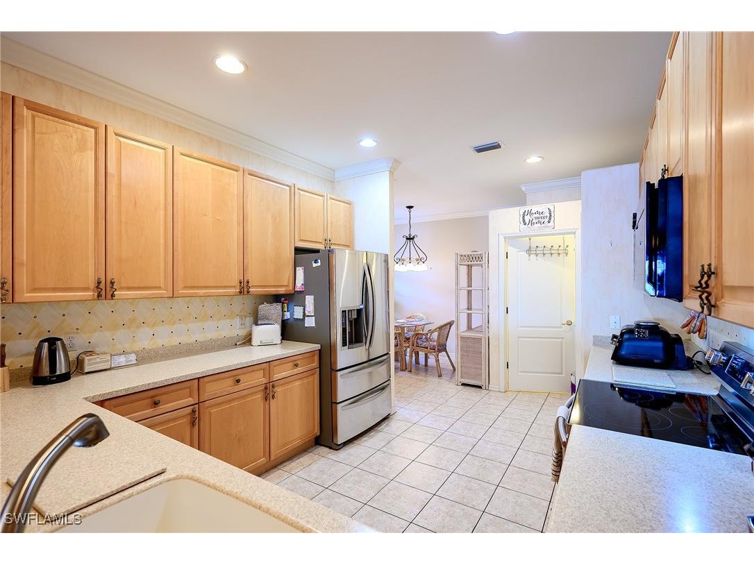 1992 Crestview Way #A95 Naples FL 34119 225074899 image30