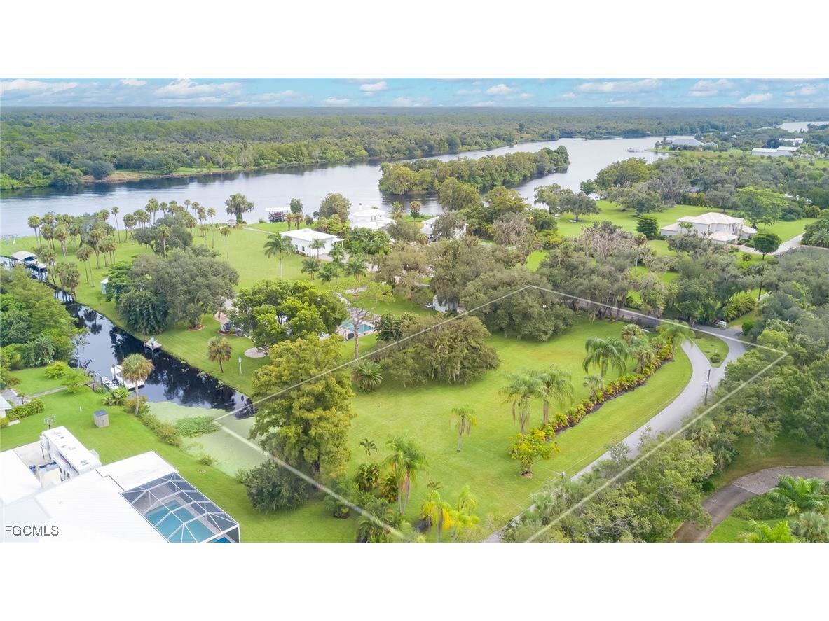 1993 Buford Street Alva FL 33920 2025011639 image1