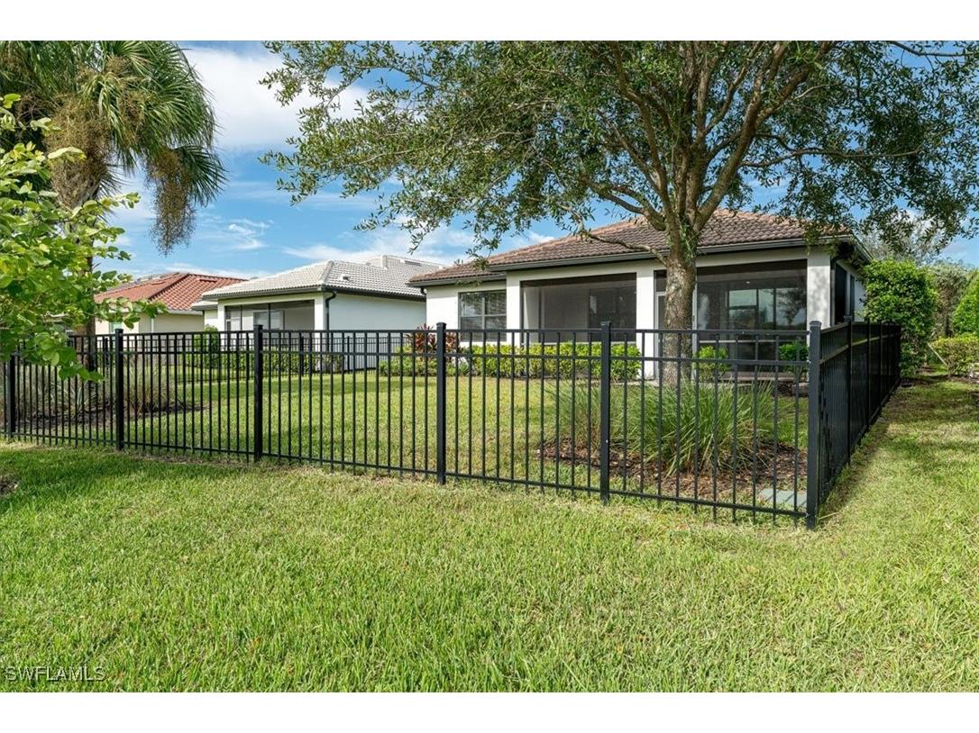 1996 Parson Street Naples FL 34120 225078454 image5