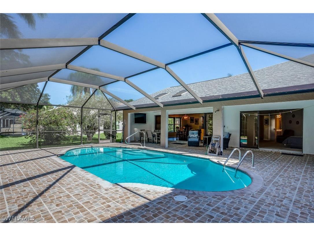 19962 Lake Vista Circle Lehigh Acres FL 33936 224054064 image1