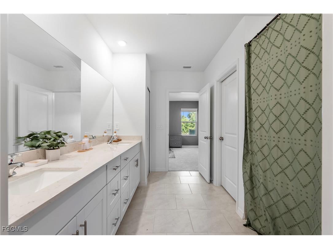 19972 Green Pasture Road Lehigh Acres FL 33974 2025021691 image18