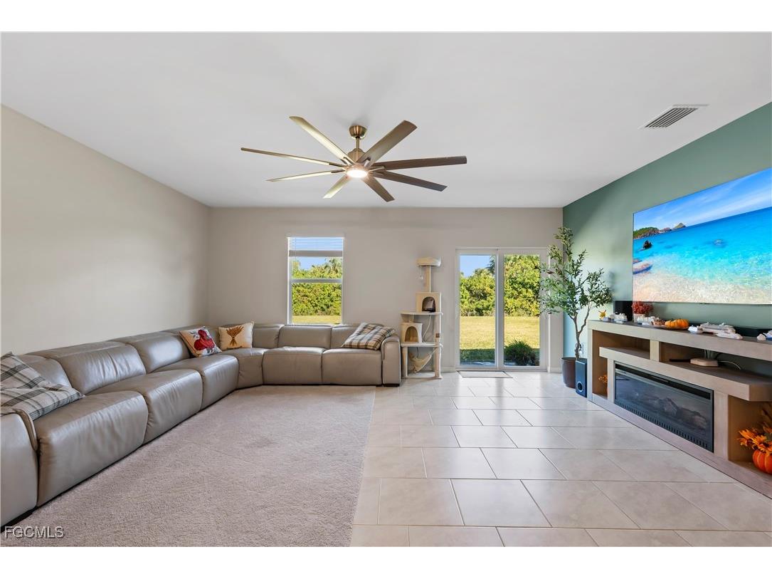 19972 Green Pasture Road Lehigh Acres FL 33974 2025021691 image5