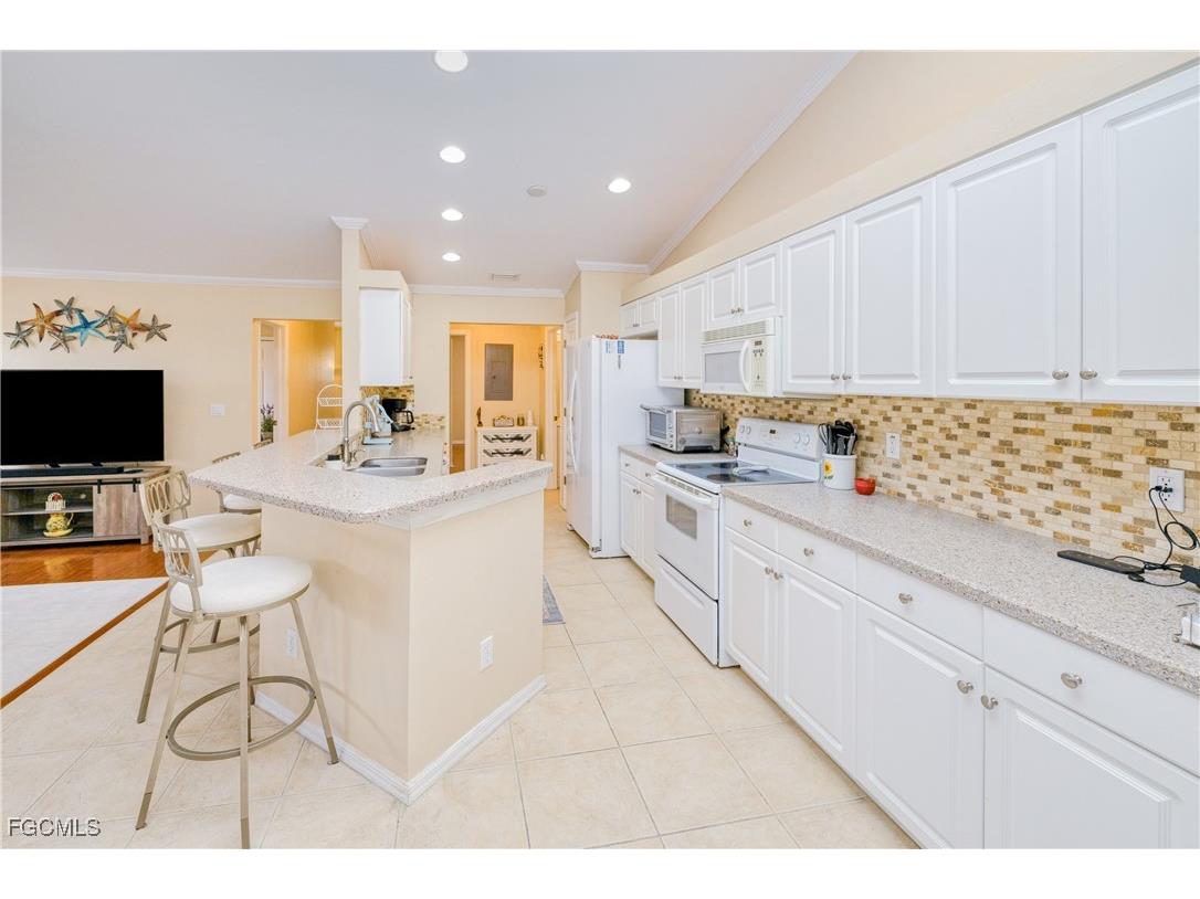 19977 Lake Vista Circle #17D Lehigh Acres FL 33936 2025003512 image24