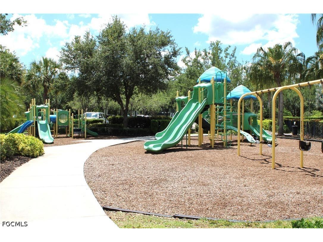 1999 Parson Street Naples FL 34120 2026019342 image14