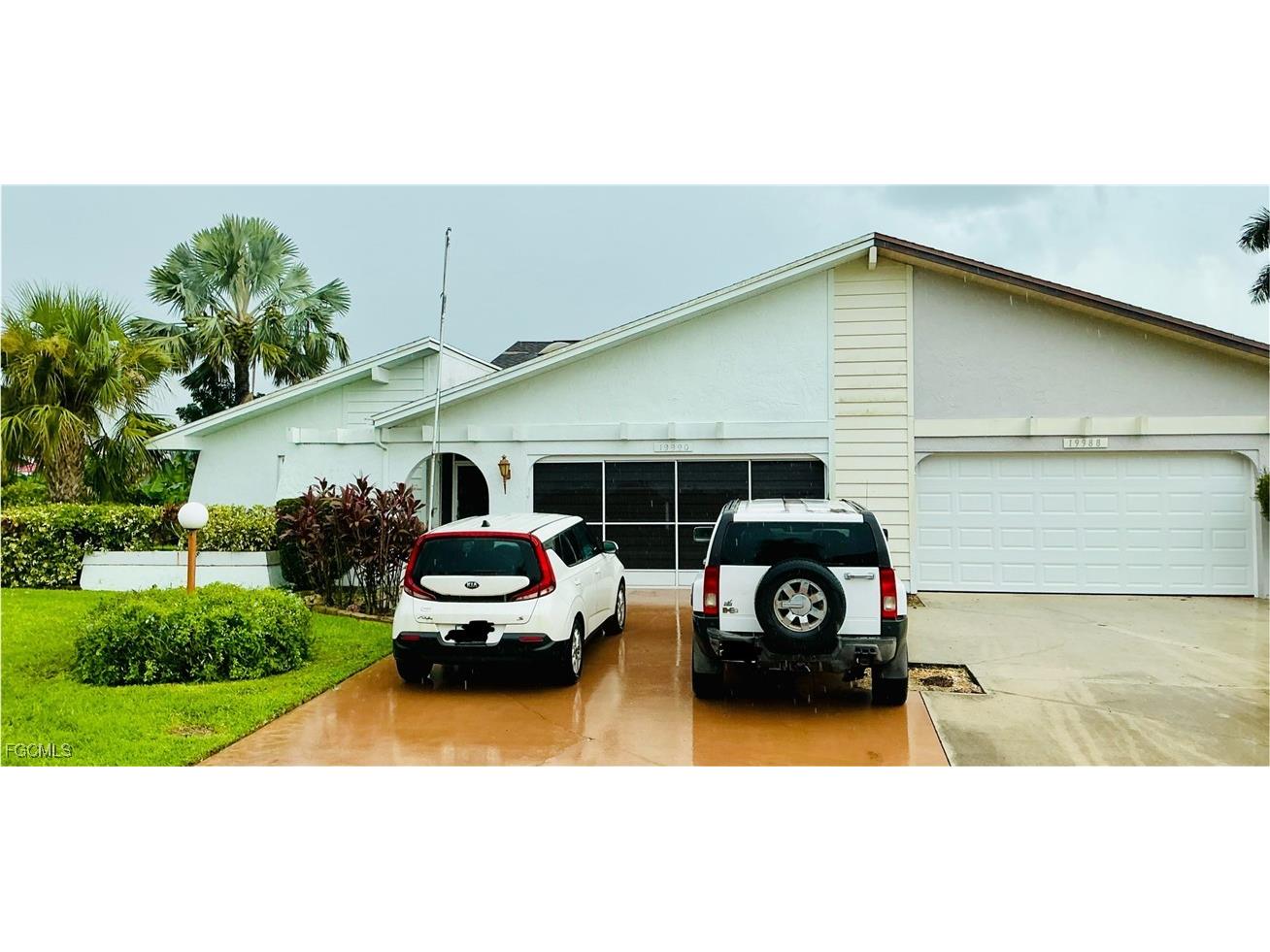 19990 Lake Vista Circle Lehigh Acres FL 33936 2025011541 image1