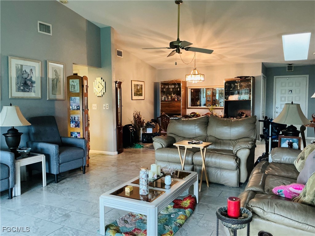 19990 Lake Vista Circle Lehigh Acres FL 33936 2025011541 image6