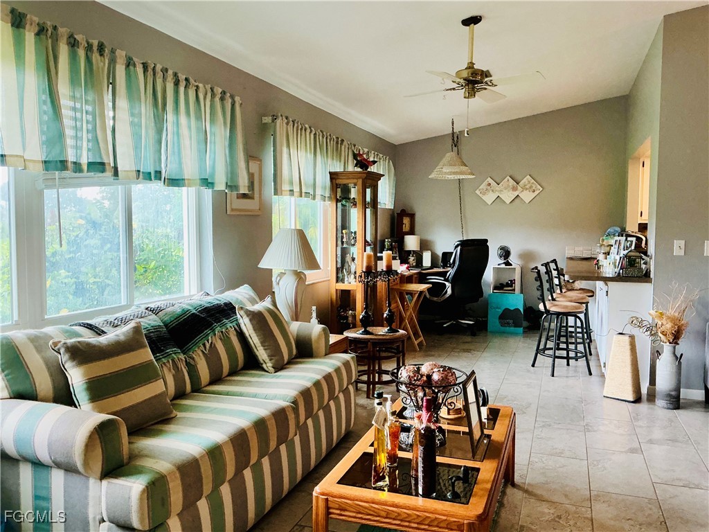 19990 Lake Vista Circle Lehigh Acres FL 33936 2025011541 image8