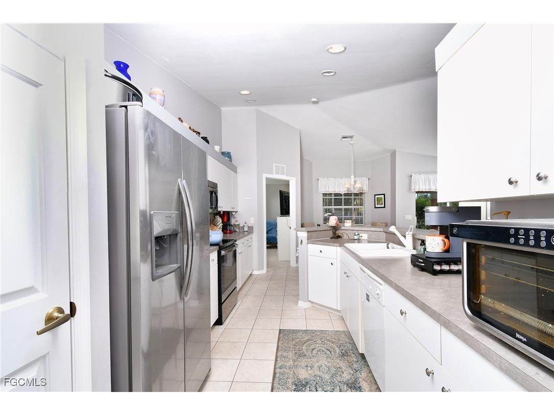 19999 Lake Vista Circle #3 Lehigh Acres FL 33936 2025020452 image6