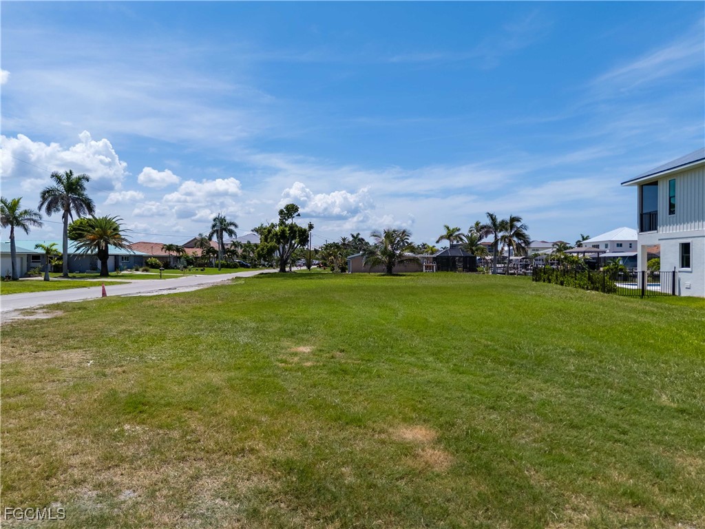 2 Bayview Boulevard Fort Myers Beach FL 33931 2025004481 image6