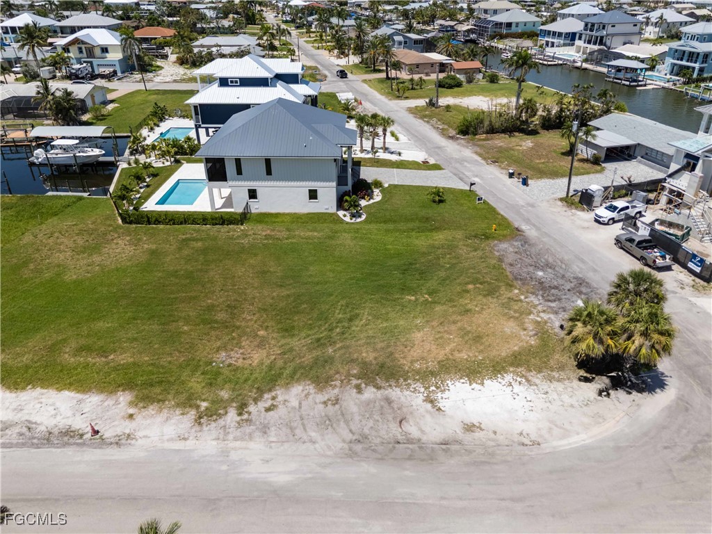 2 Bayview Boulevard Fort Myers Beach FL 33931 2025004481 image7