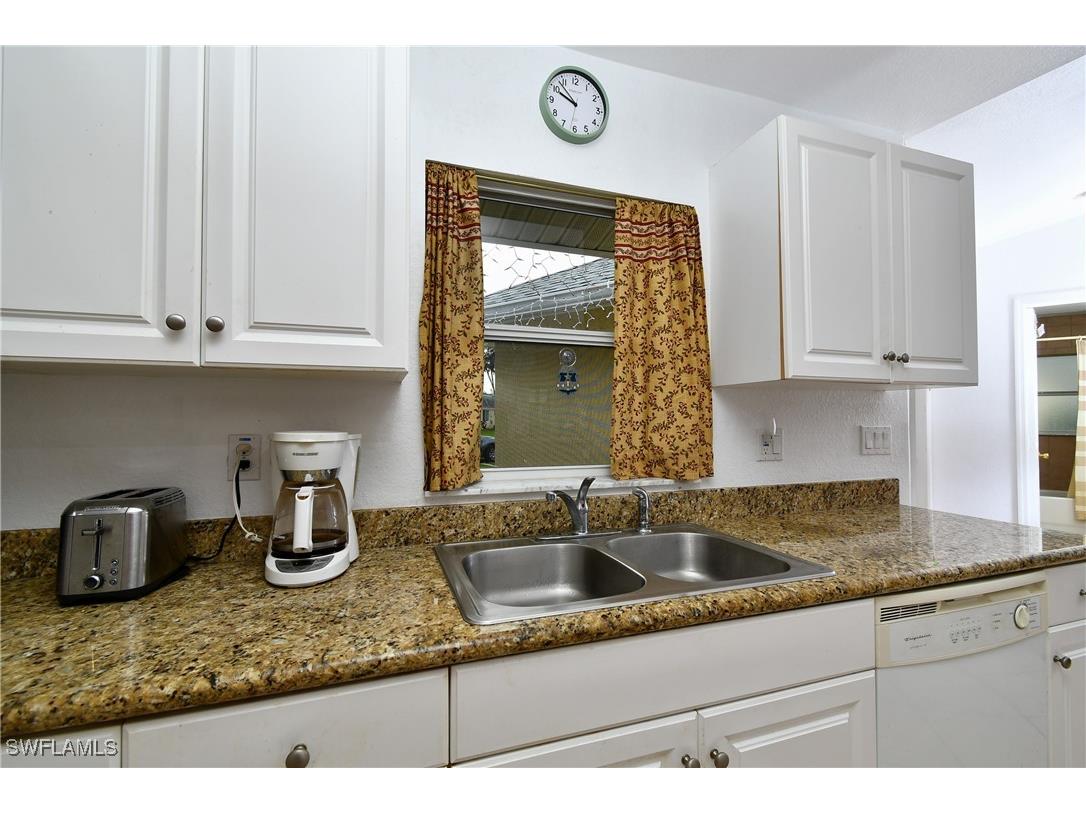 2 E Greens Circle Lehigh Acres FL 33936 224102683 image18