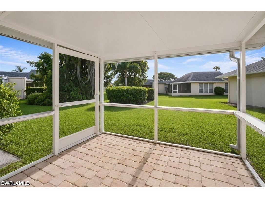 2 E Greens Circle Lehigh Acres FL 33936 226025601 image31