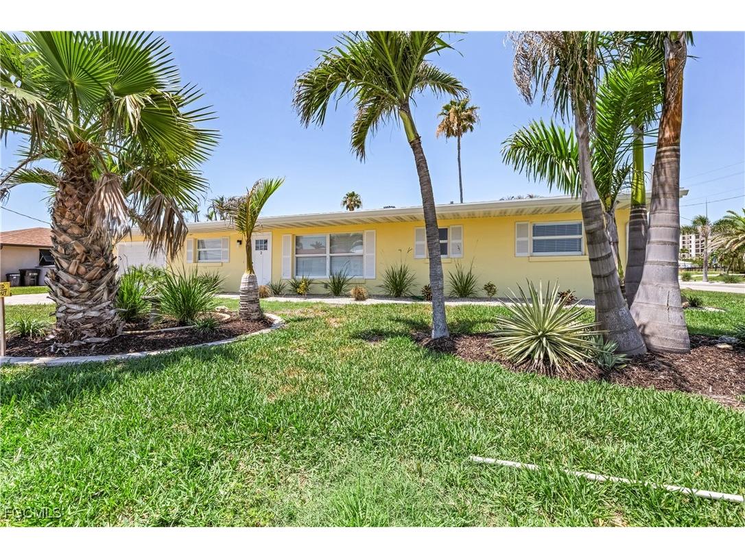 2 Fairview Boulevard Fort Myers Beach FL 33931 2025019394 image4