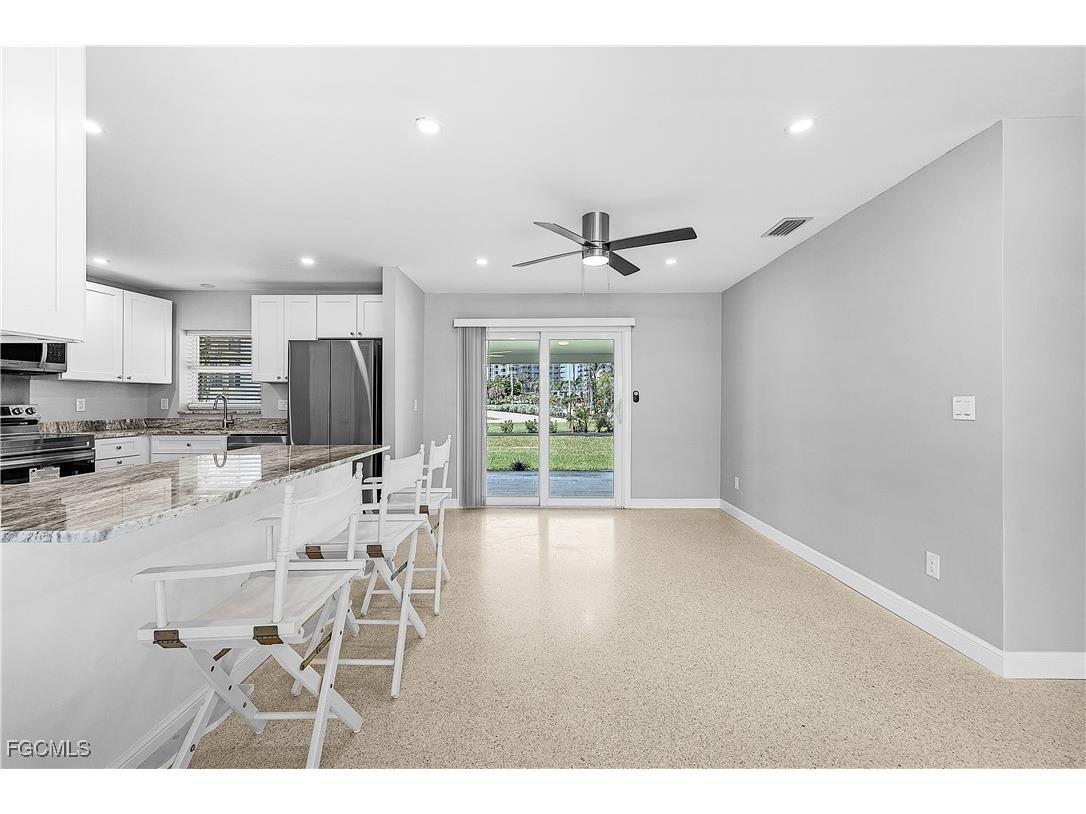 2 Fairview Boulevard Fort Myers Beach FL 33931 2025019394 image7