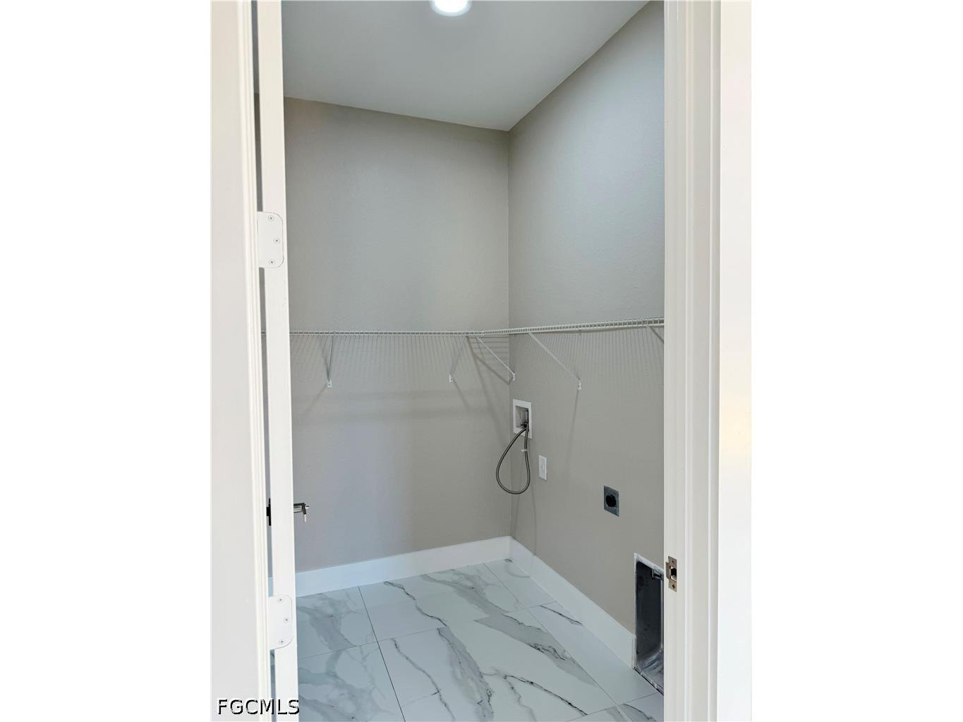 2 NE 3rd Lane Cape Coral FL 33909 2026012790 image26