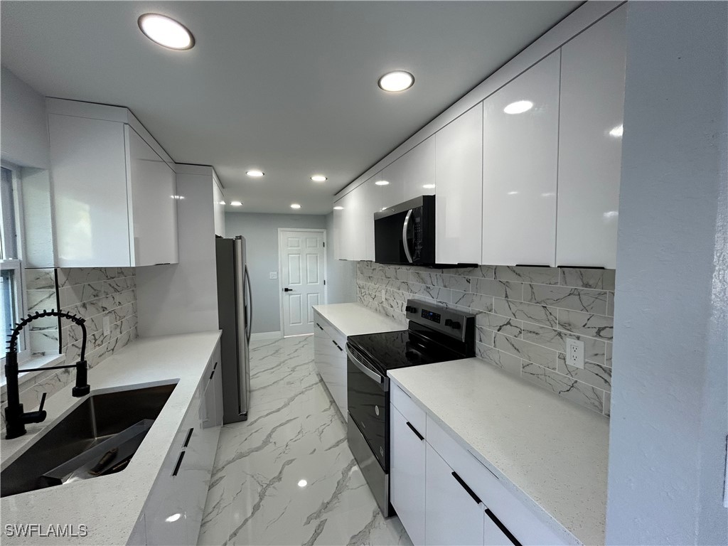 20 Broadway Circle Fort Myers FL 33901 225054017 image1