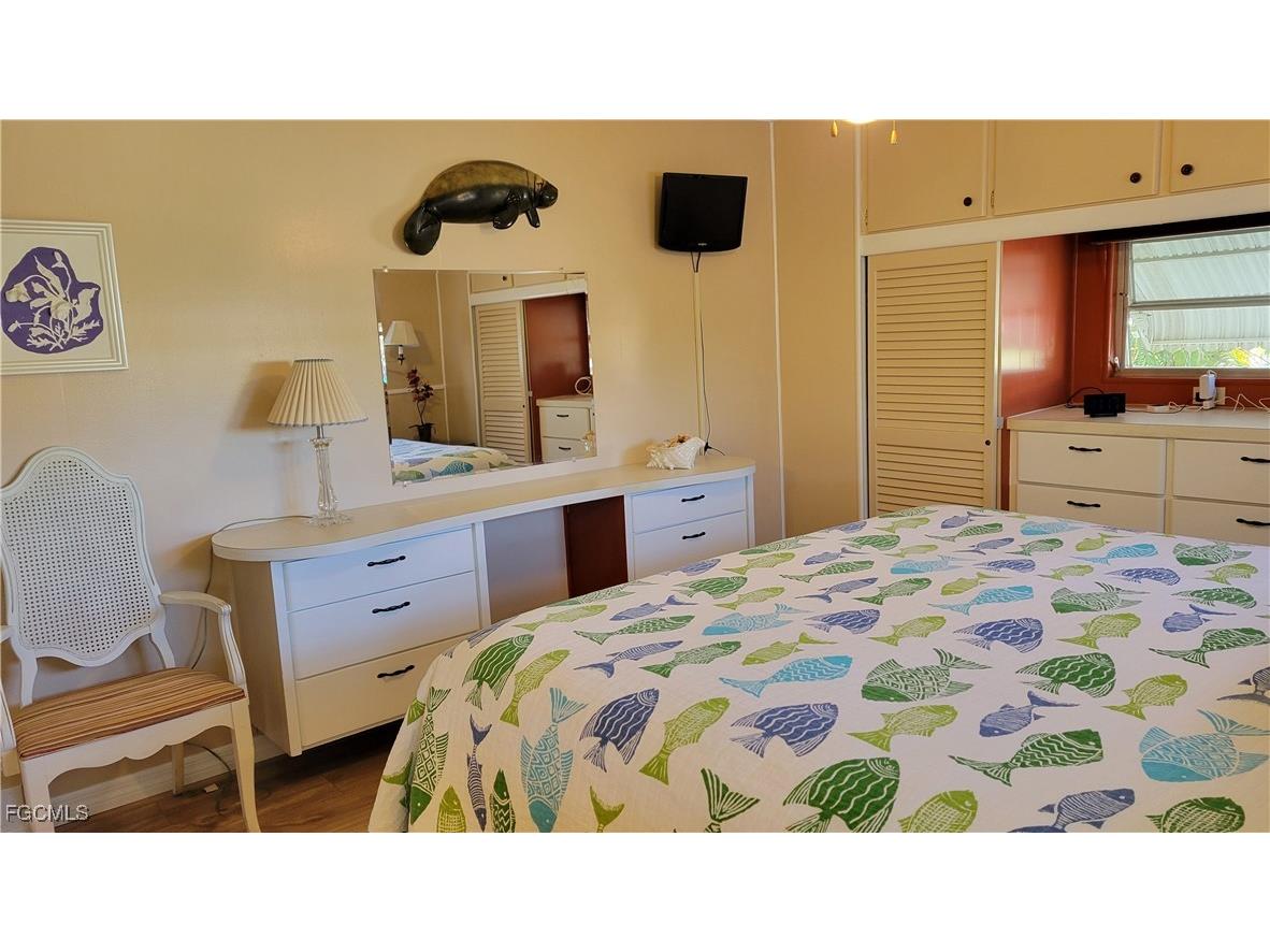 20 Channel Lane Fort Myers FL 33905 2025021635 image12