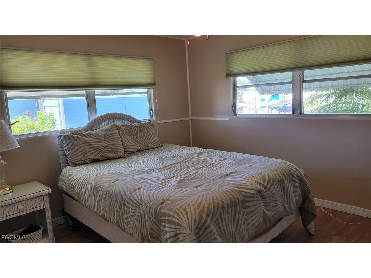 20 Channel Lane Fort Myers FL 33905 2025021635 image14