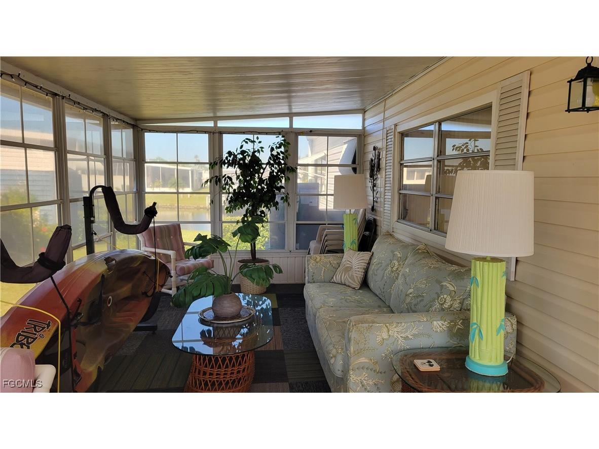 20 Channel Lane Fort Myers FL 33905 2025021635 image17