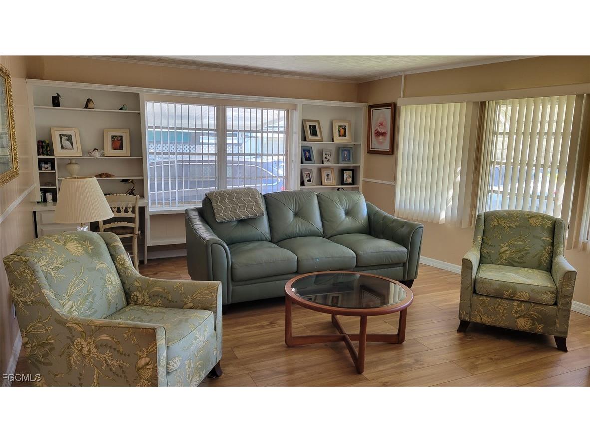 20 Channel Lane Fort Myers FL 33905 2025021635 image9