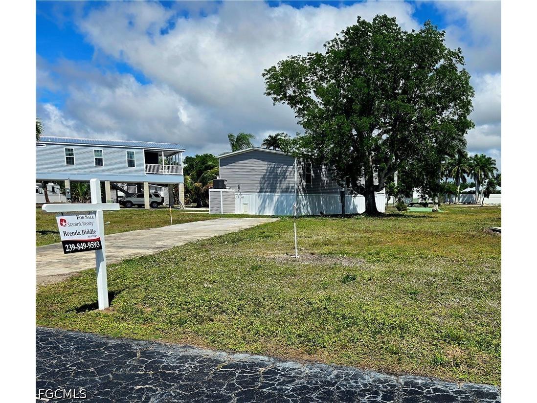 20 Cottonwood Drive Fort Myers FL 33908 2026016105 image1