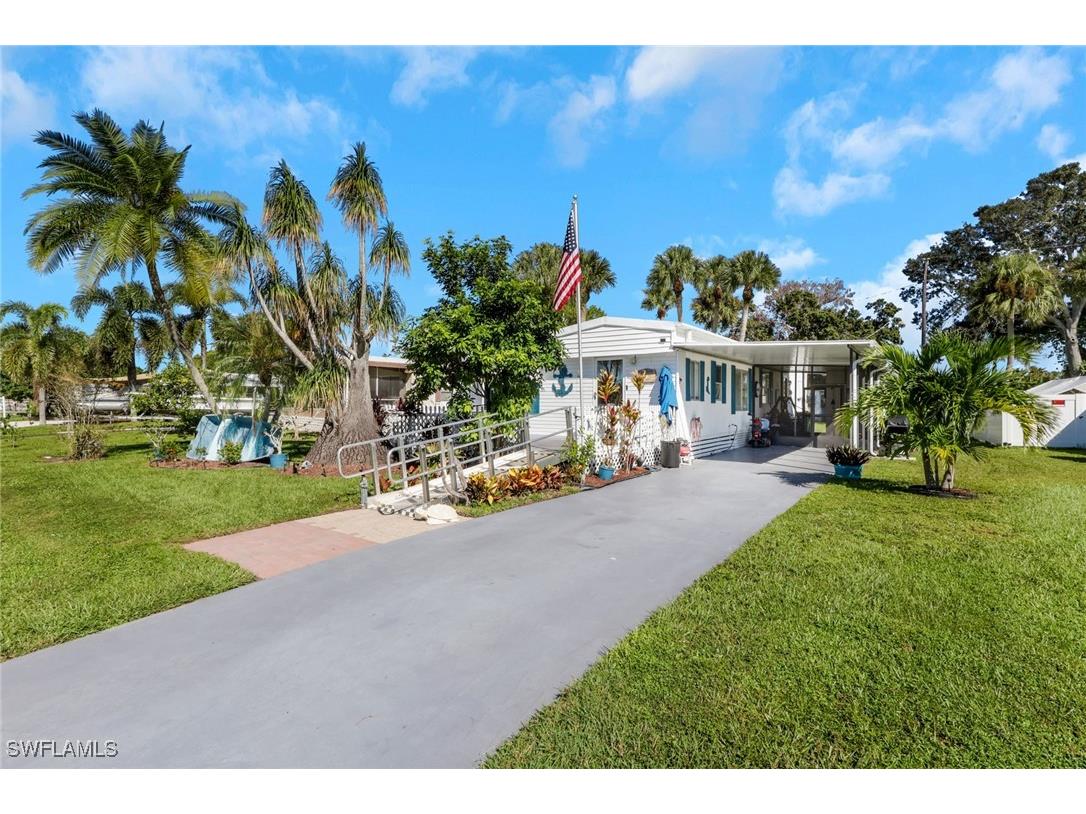 20 Derhenson Drive Naples FL 34114 225073954 image1