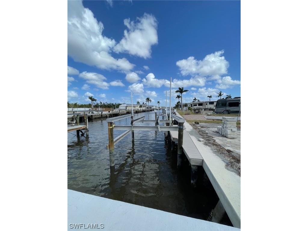 20 Doubloon Way Fort Myers Beach FL 33931 223068808 image1