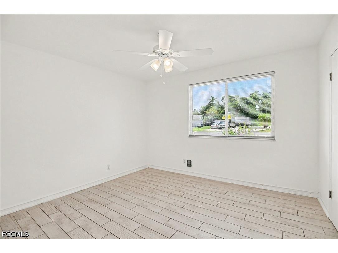 20 Estate Drive North Fort Myers FL 33917 2026025749 image11