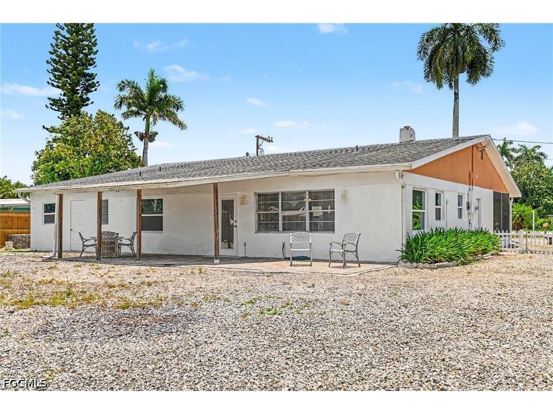 20 Estate Drive North Fort Myers FL 33917 2026025749 image15