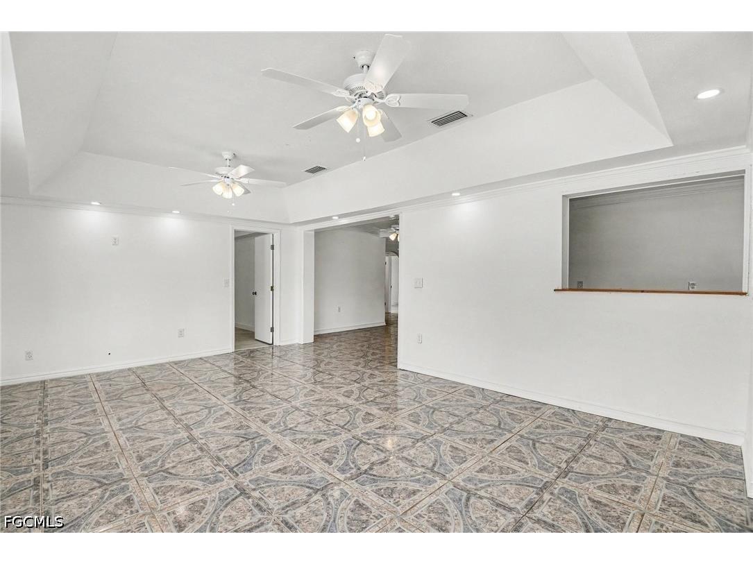 20 Estate Drive North Fort Myers FL 33917 2026025749 image5