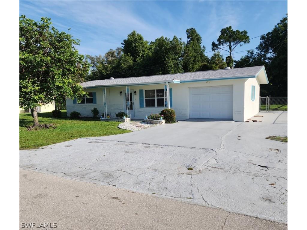 20 Glenmont Drive W North Fort Myers FL 33917 224056942 image1